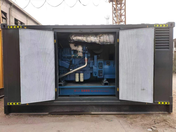 历下柴油发电机组的电瓶应该如何选择？